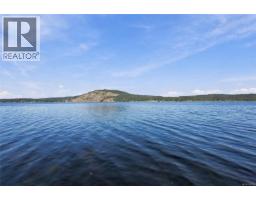 8578 Rumming Rd, Lantzville, BC V0R2H0 Photo 65