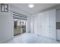 Family room - 1897 Passionfruit Grove, Pickering, ON L1Y0B4 Photo 10