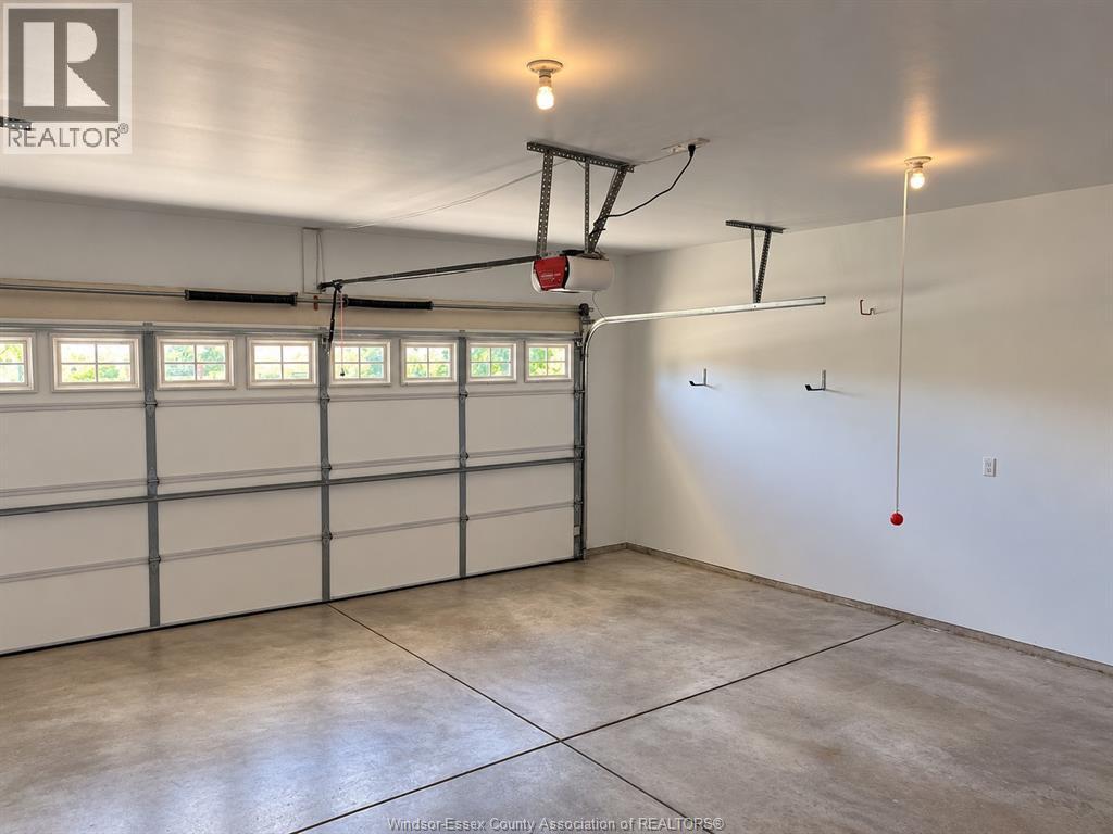 1615 BLUE HERON - 21