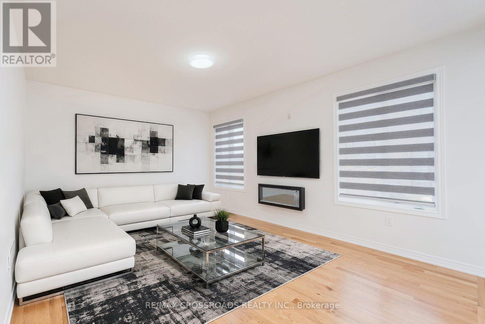 1897 Passionfruit Grove, Pickering, ON photo 5