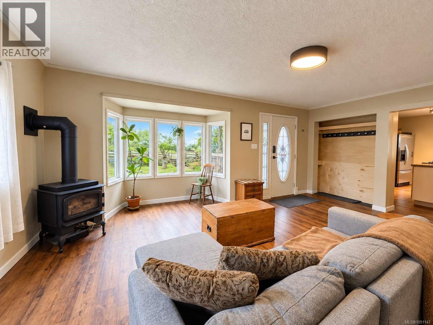 6008 Grandview Rd - 4