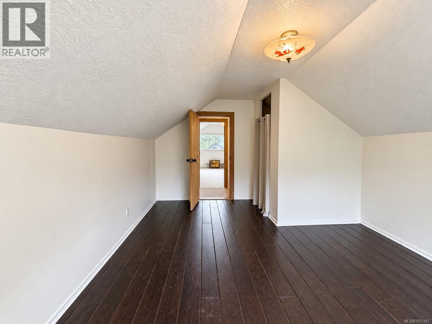 6008 Grandview Rd - 16