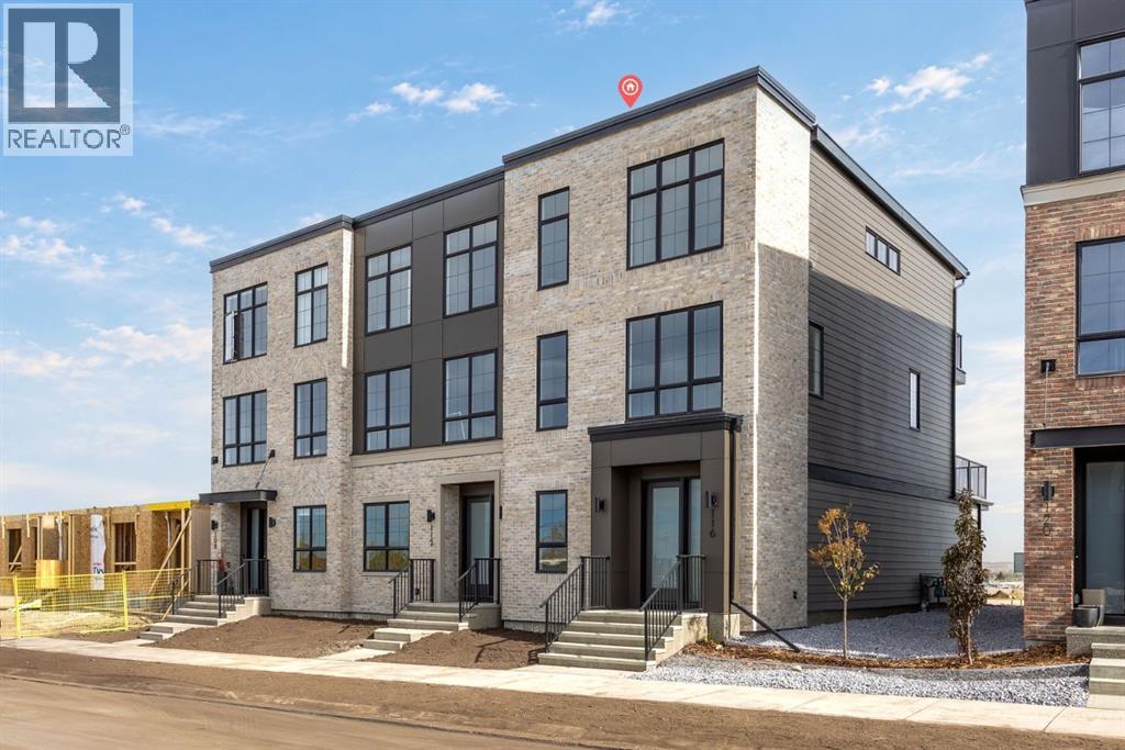 116 Greenwich Drive NW, Calgary Alberta