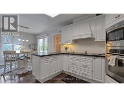 1821 Pilgrims Way, Oakville, ON L6M1X2 Photo 15
