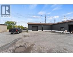 921 Tecumseh Road West Unit# Front, Windsor, ON N8X2A9 Photo 21
