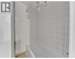2241 Mercer Unit# Upper, Windsor, ON N8X3R2 Photo 12