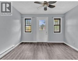 2241 Mercer Unit# Upper, Windsor, ON N8X3R2 Photo 16