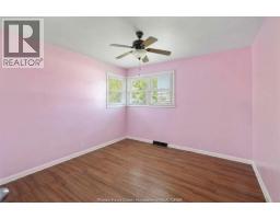 Primary Bedroom - 536 Mersea Rd 3, Leamington, ON N8H3V5 Photo 8