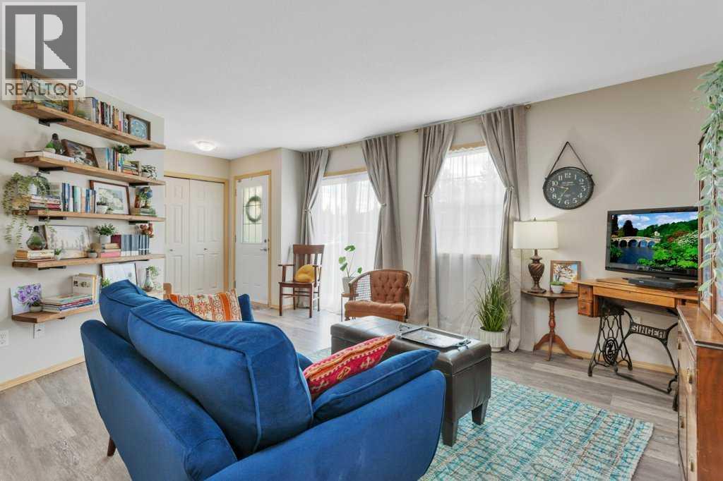 Listing photo – 22, 33 Jennings Crescent, Red Deer