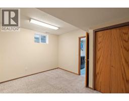 9323 69a Avenue, Grande Prairie, AB T8V6T3 Photo 25