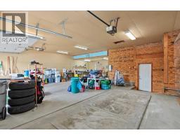 9323 69a Avenue, Grande Prairie, AB T8V6T3 Photo 36