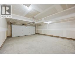 3pc Bathroom - 112 Greenwich Drive Nw, Calgary, AB T3B6N8 Photo 9