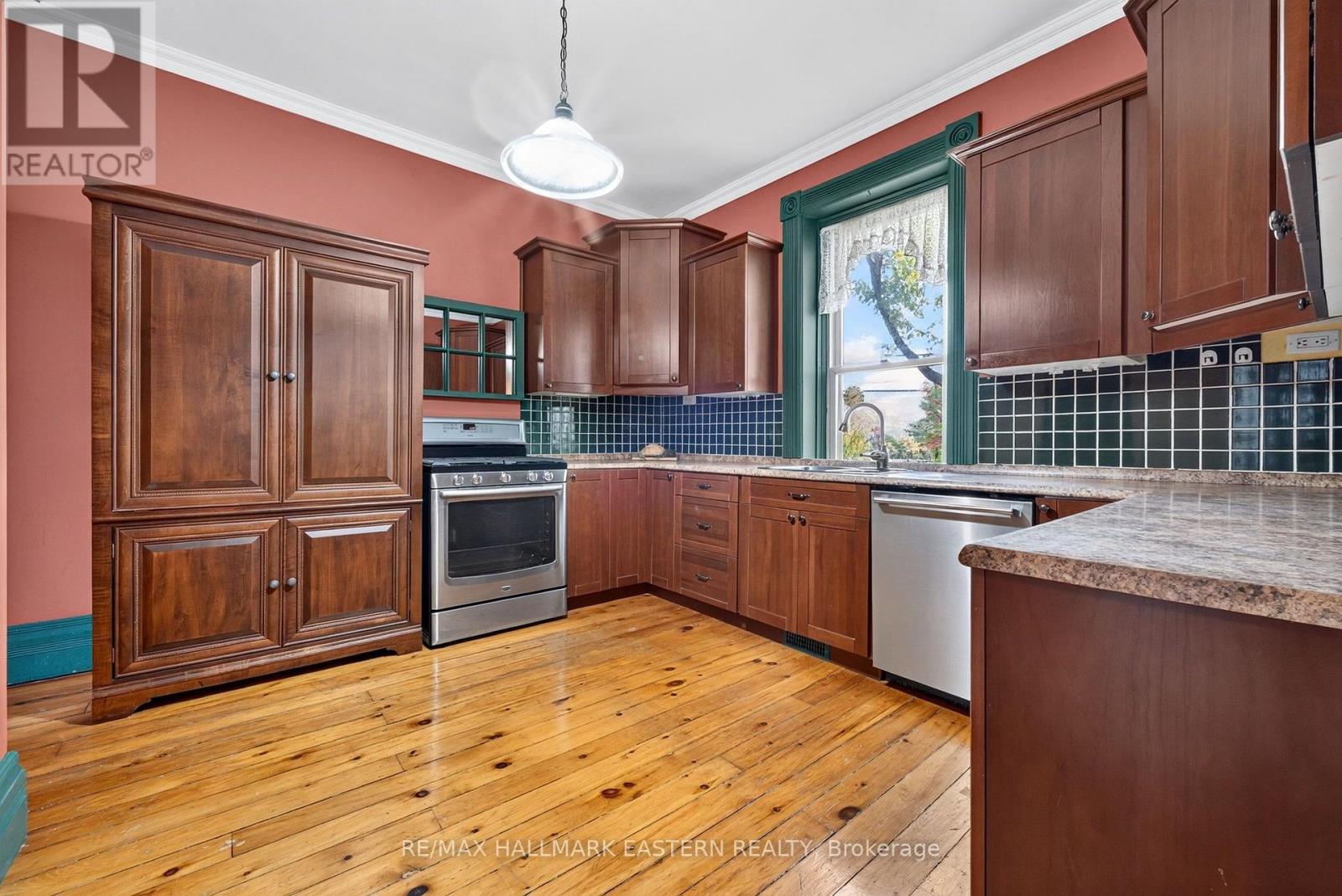 136 County 4 Road, Douro-Dummer, ON photo 11