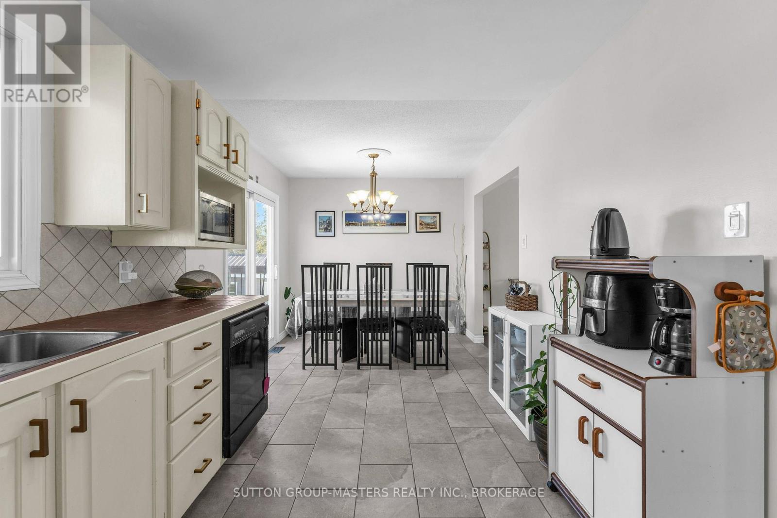 3358 SCANLAN ROAD - Image 14