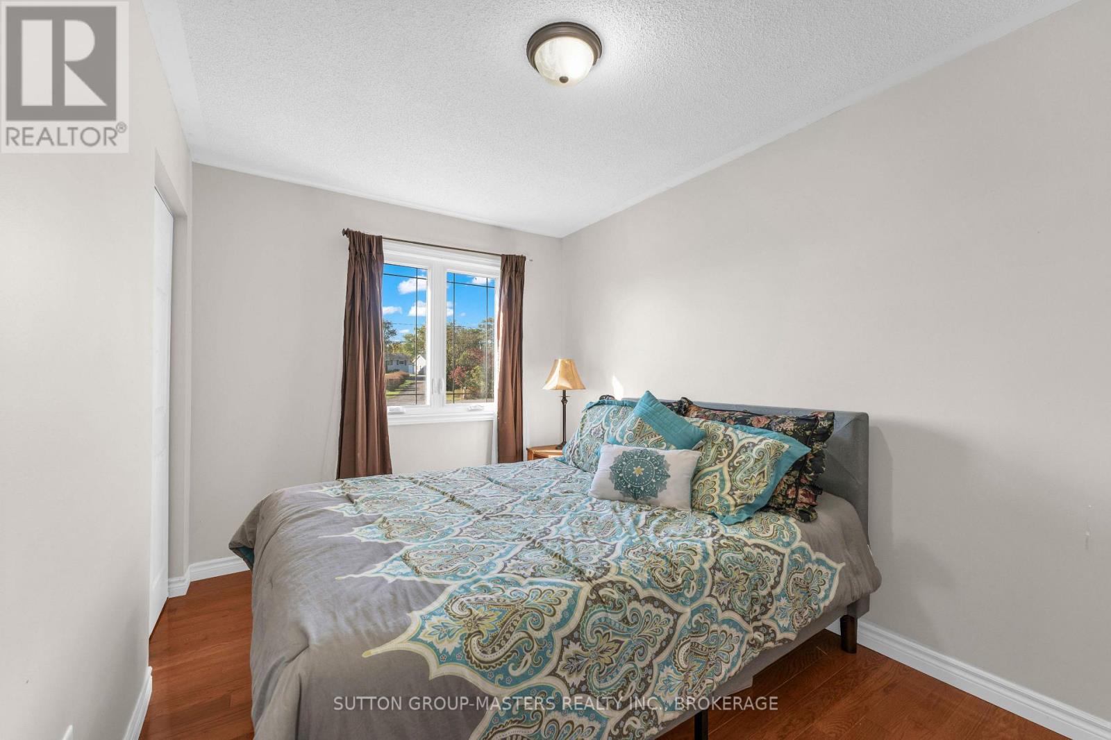 3358 SCANLAN ROAD - 23