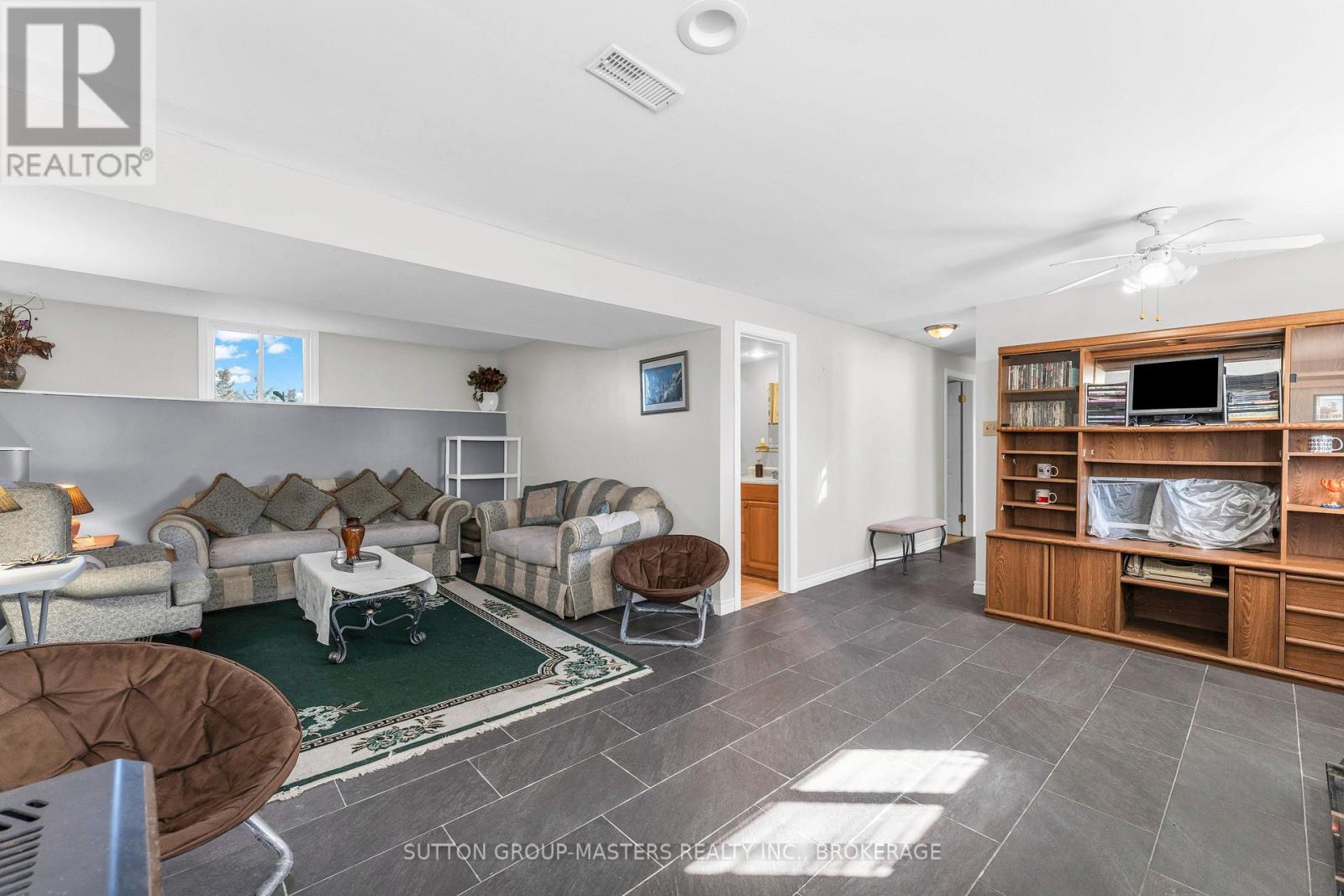 3358 SCANLAN ROAD - 29