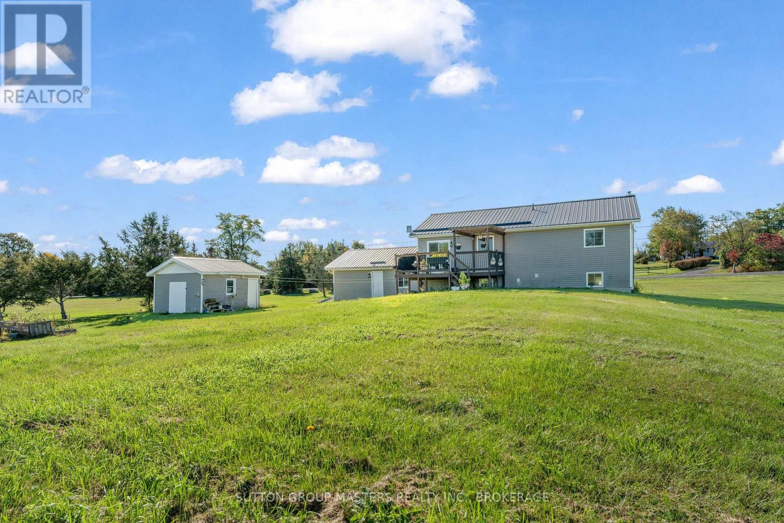 3358 SCANLAN ROAD - 43