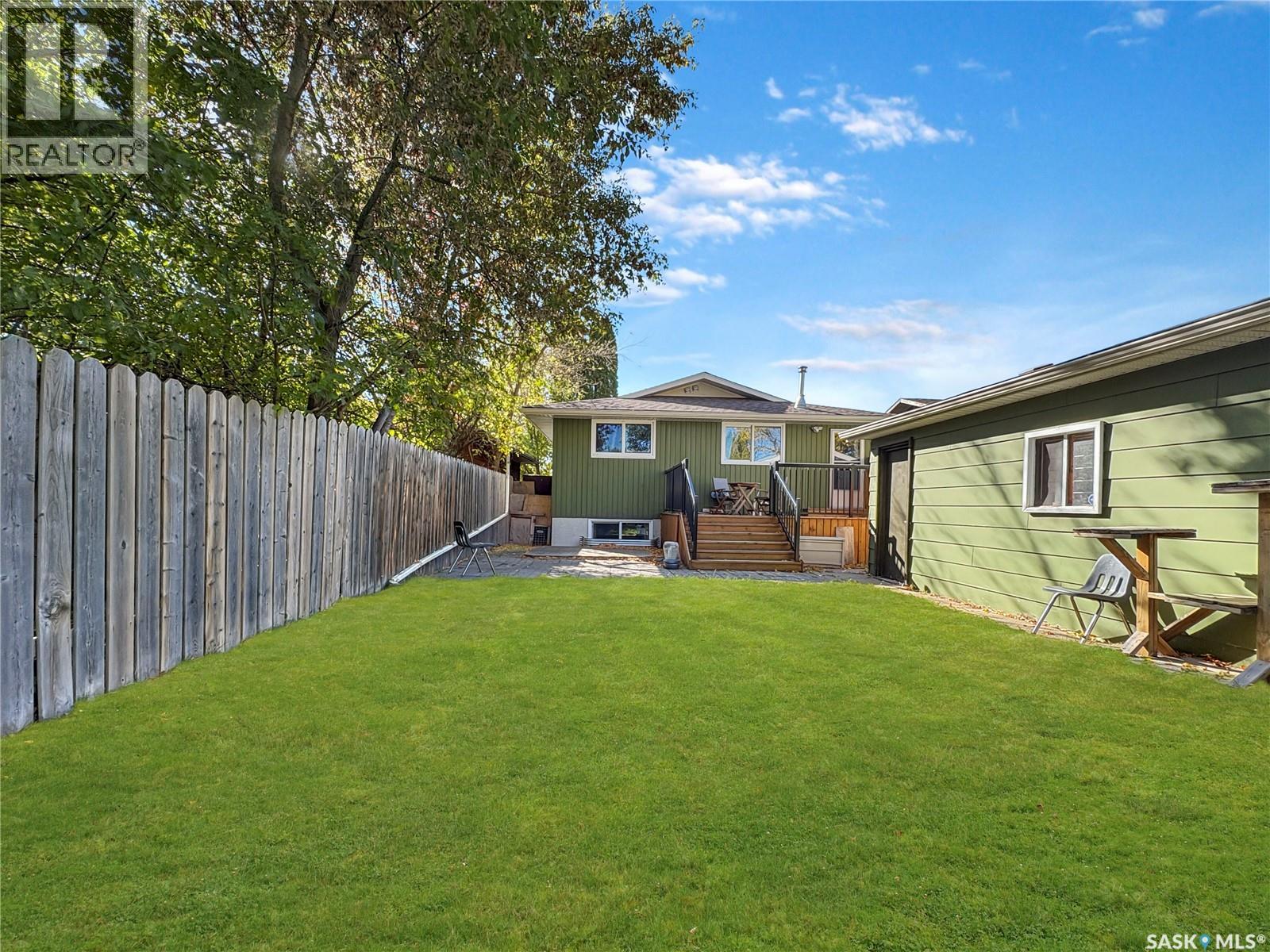 313 Birch CRESCENT - 24