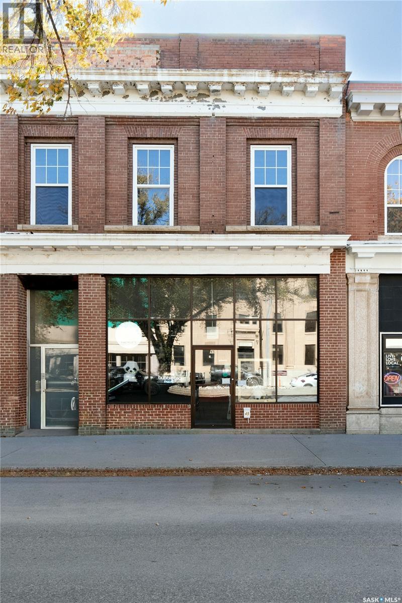 45 High STREET W, Moose Jaw