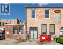 45 High Street W, Moose Jaw, SK S6H1S4 Photo 48