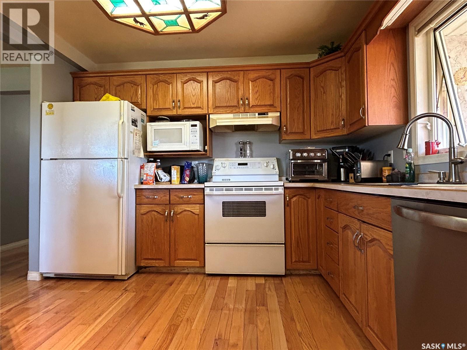 #202 12 Cundall DRIVE - 12