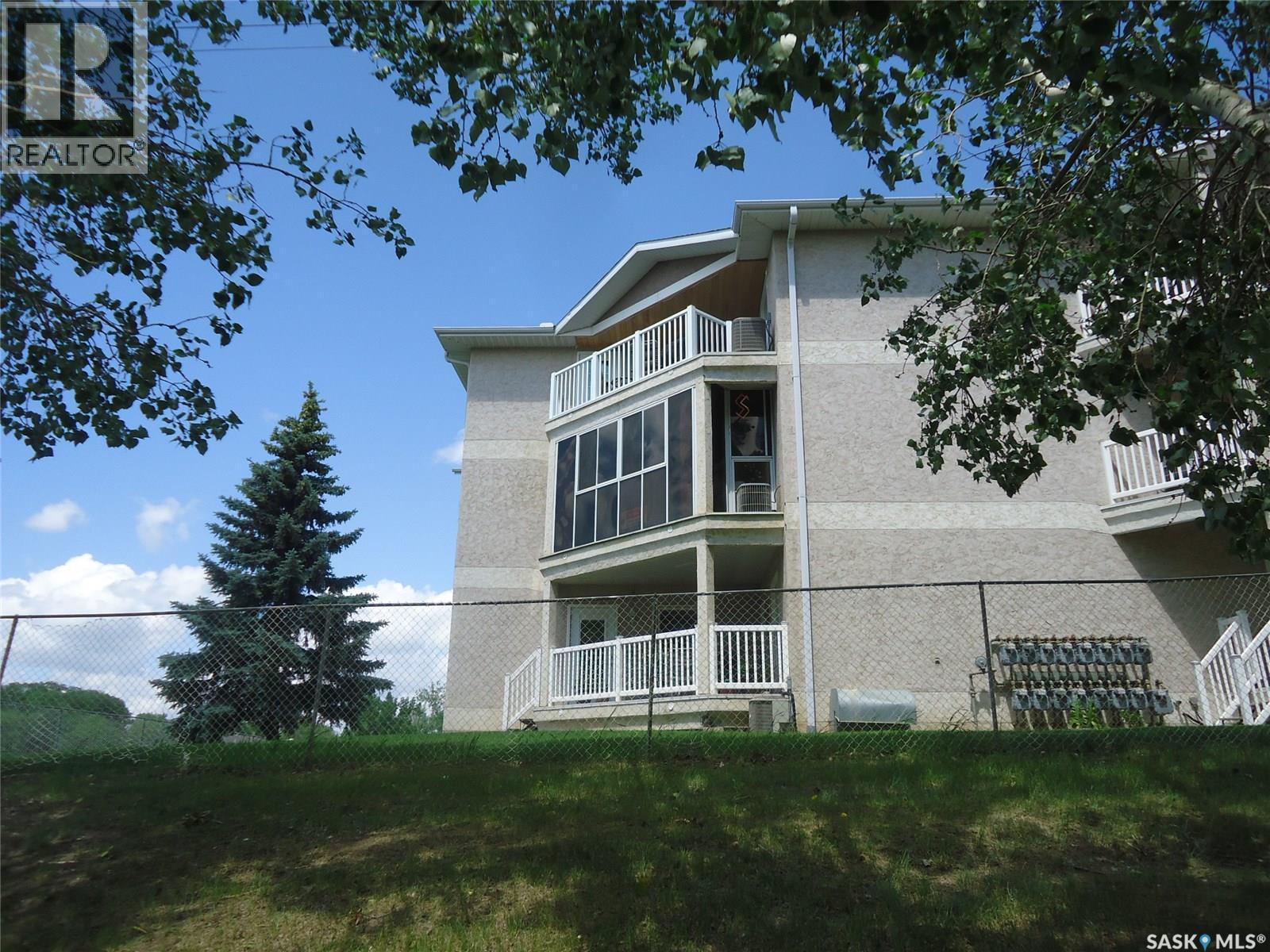 #202 12 Cundall DRIVE - Image 35