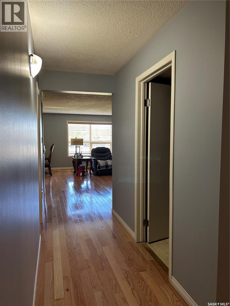 #202 12 Cundall DRIVE - 5