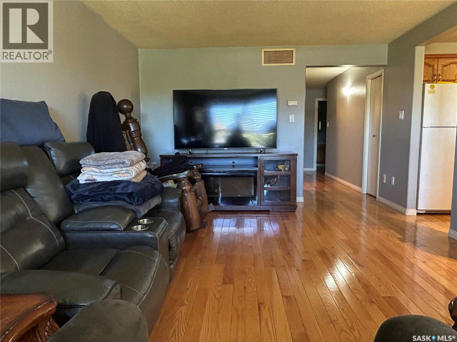 #202 12 Cundall DRIVE - 7