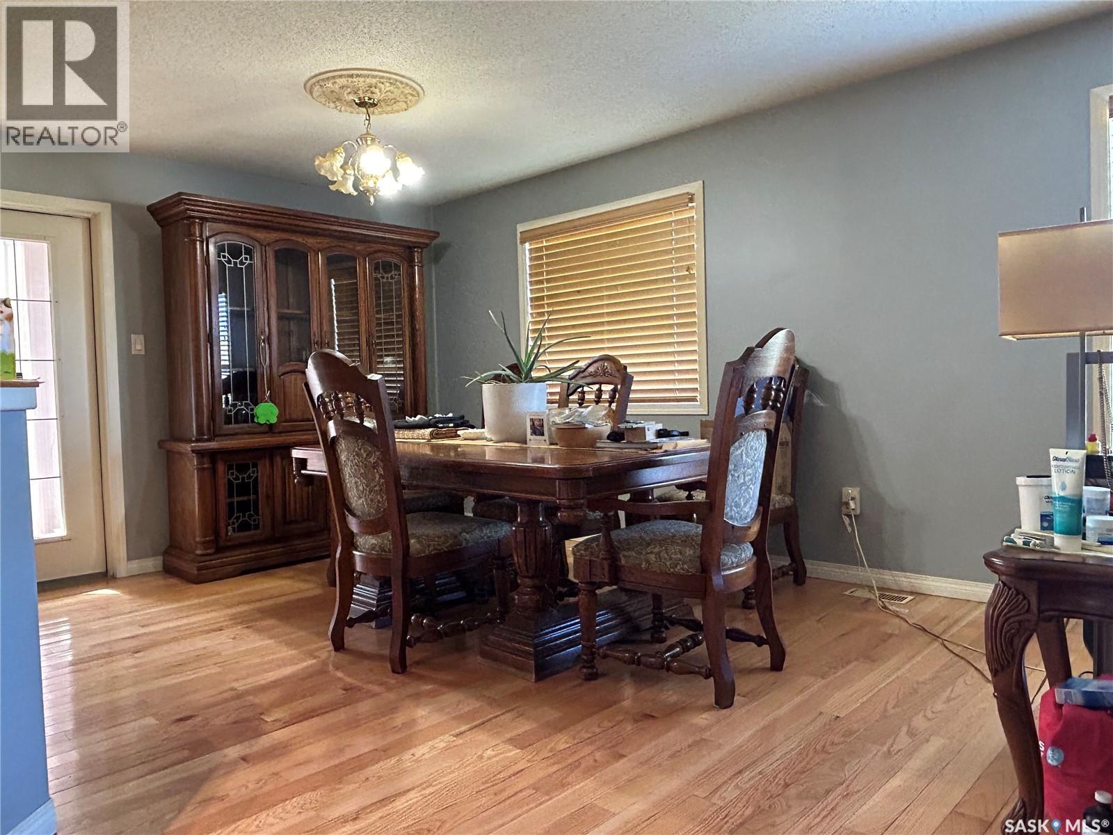 #202 12 Cundall DRIVE - 9