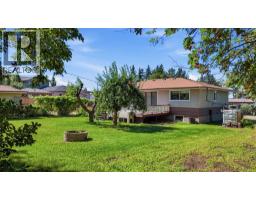 4015 39 Street, Ponoka, AB T4J1A8 Photo 30