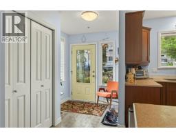 110 830 Varsity Way, Nanaimo, BC V9R0A4 Photo 10