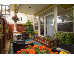 Ensuite - 110 830 Varsity Way, Nanaimo, BC V9R0A4 Photo 9