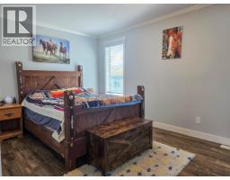 6380 Dawsons Lane, Smithers, BC V0J2N2 Photo 12