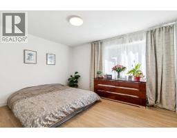 3pc Bathroom - 618 Oakhill Place Sw, Calgary, AB T2V3X8 Photo 9