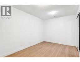 618 Oakhill Place Sw, Calgary, AB T2V3X8 Photo 17