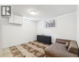 618 Oakhill Place Sw, Calgary, AB T2V3X8 Photo 18