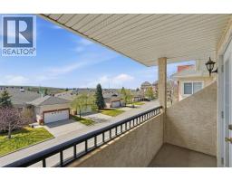 101 Sierra Morena Landing Sw, Calgary, AB T3H4K3 Photo 17