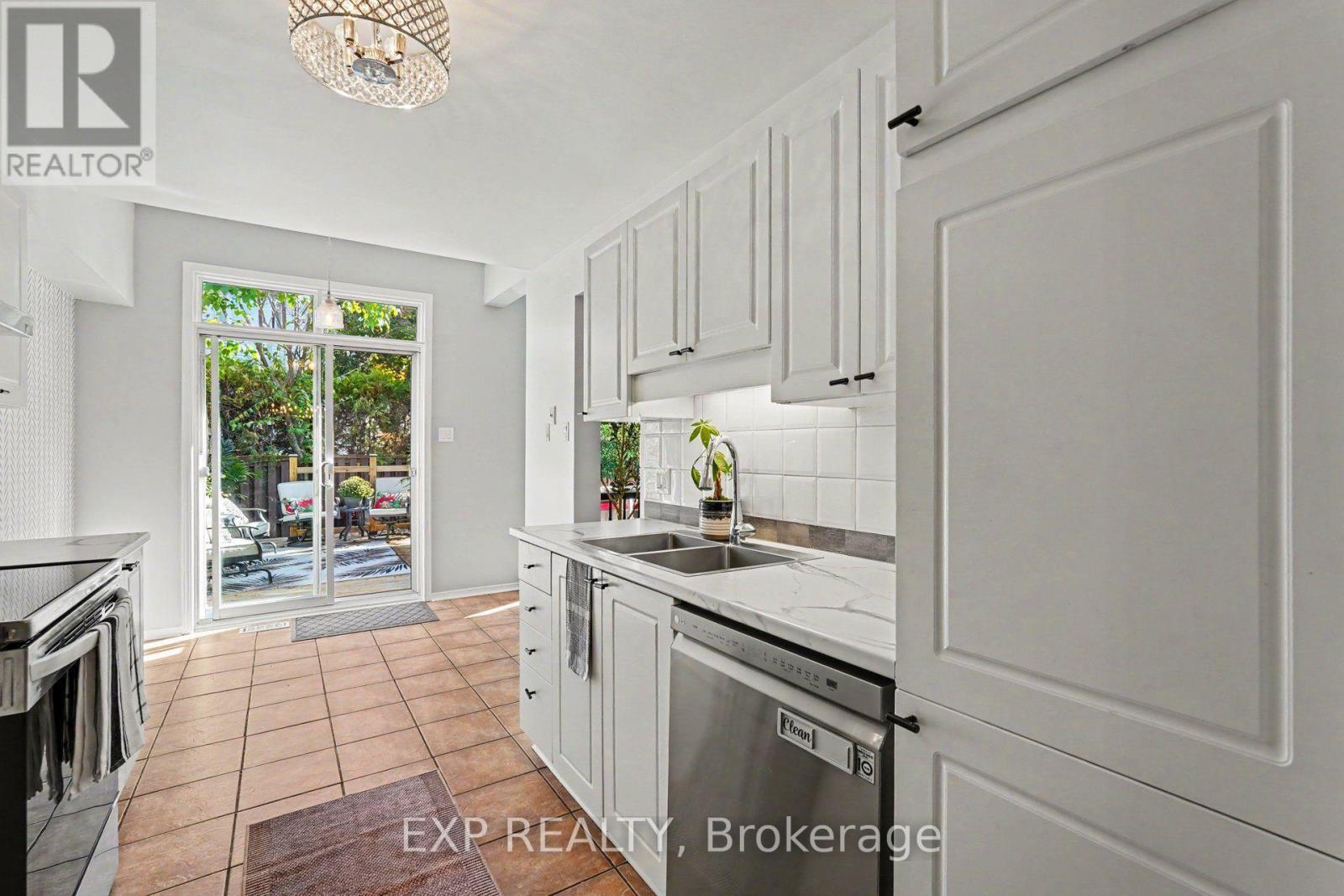 173 BEATRICE DRIVE - 11