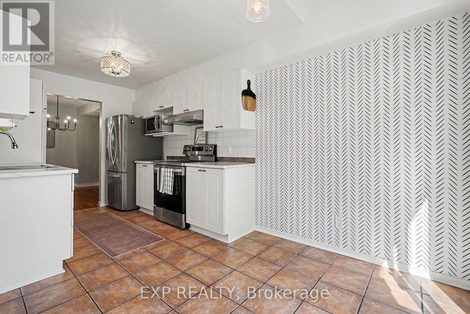 173 BEATRICE DRIVE - Image 12