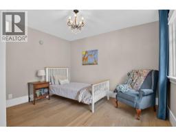 Bedroom - 3017 3 Street Sw, Calgary, AB T2S1V2 Photo 11