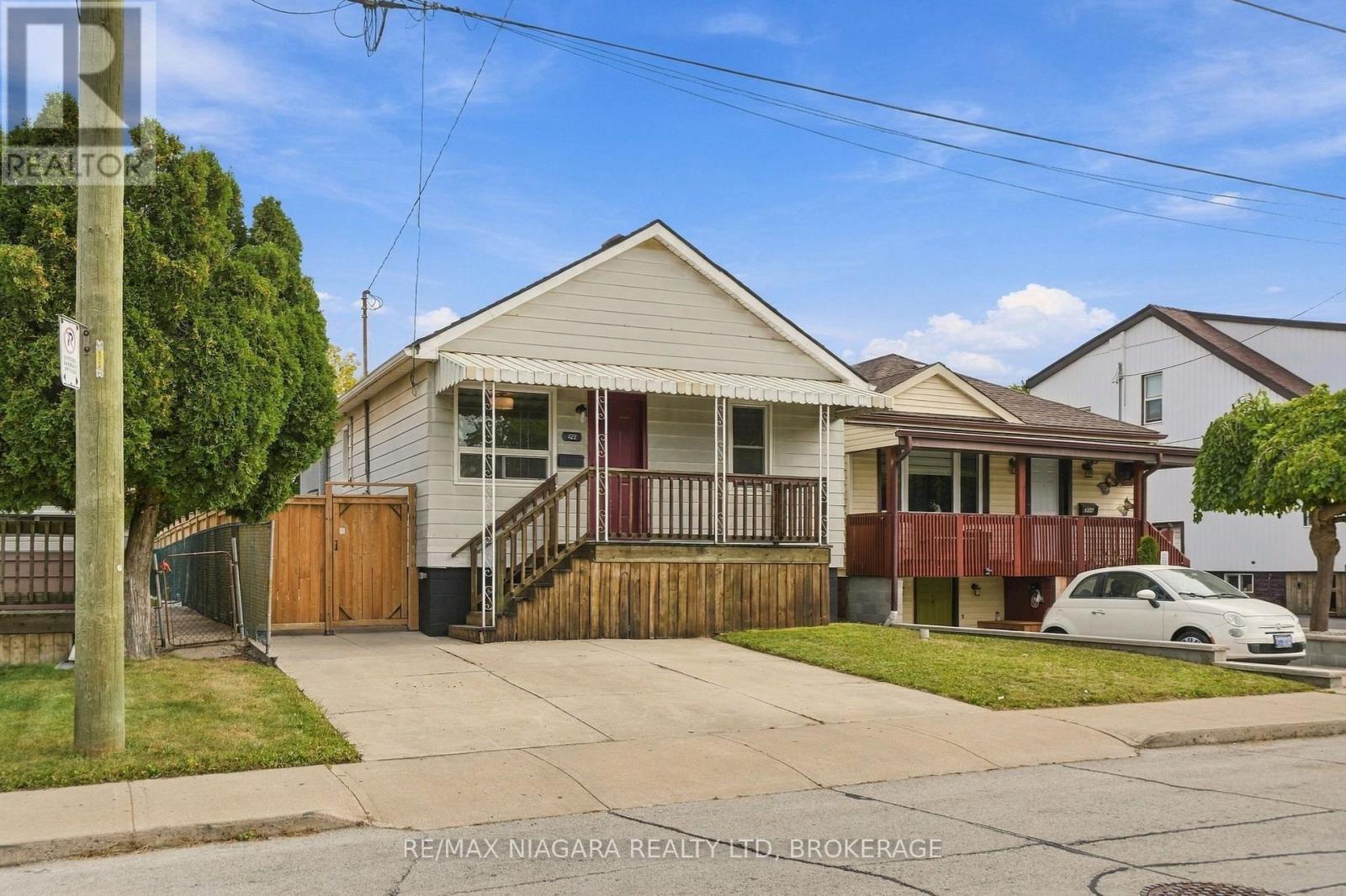 Photo of 422 Brunswick Street