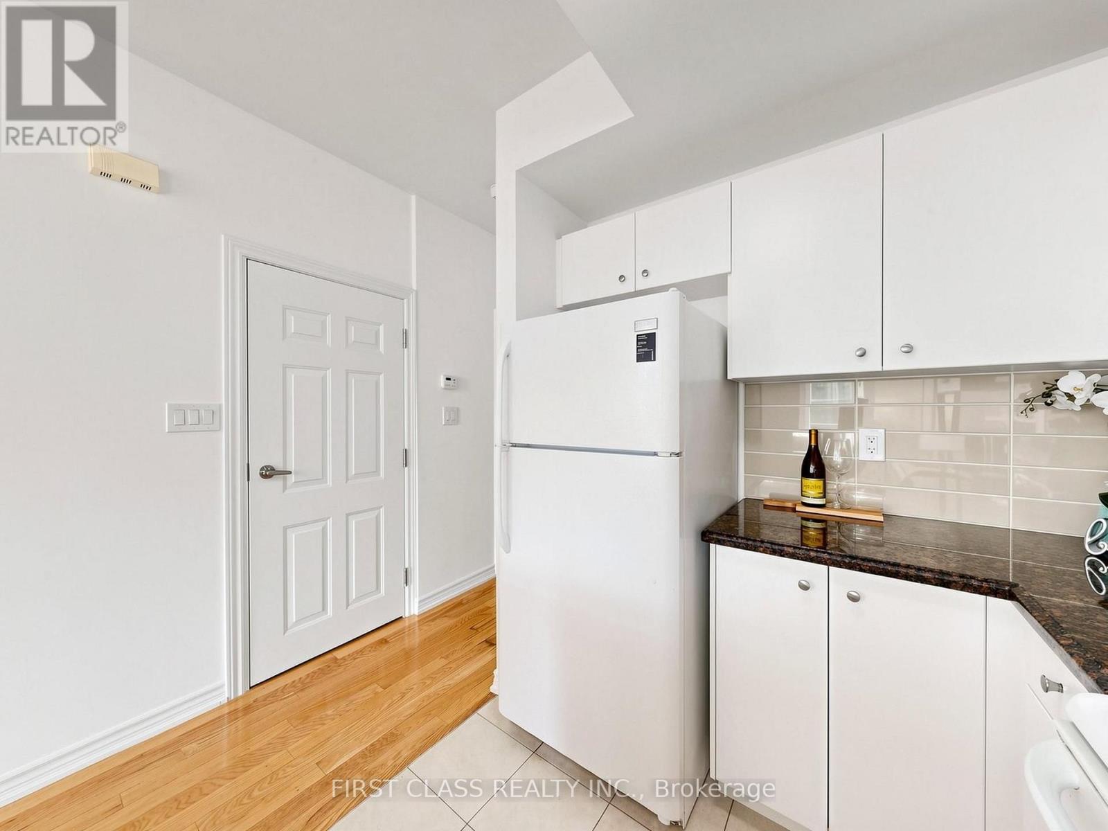 7- 37 Drewry Avenue, Toronto, ON photo 19