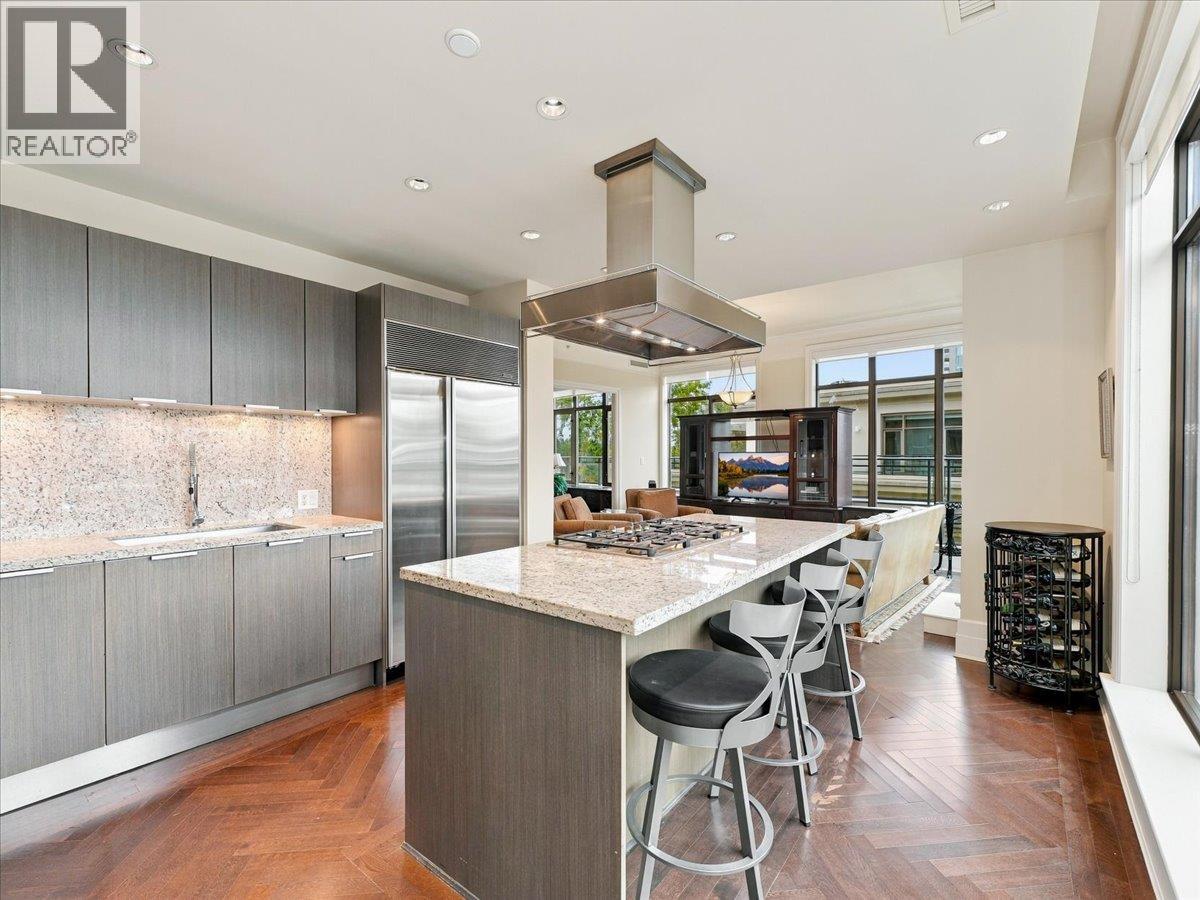 PH 526 WATERS EDGE CRESCENT, West Vancouver