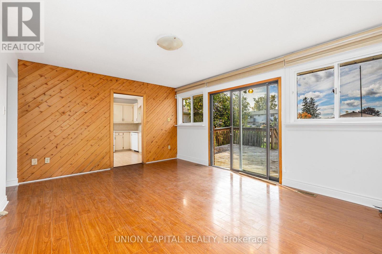 64 Canal Street, Georgina, ON photo 12