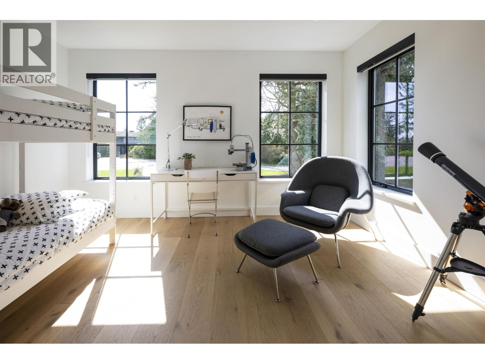 4050 RIPPLE PLACE, West Vancouver