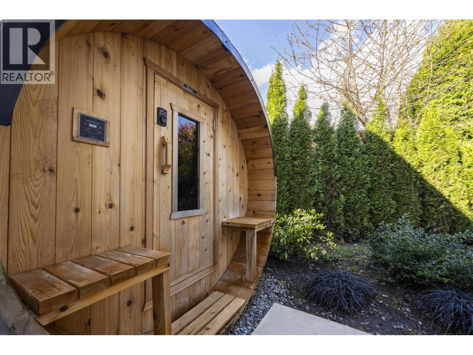 4050 RIPPLE PLACE, West Vancouver