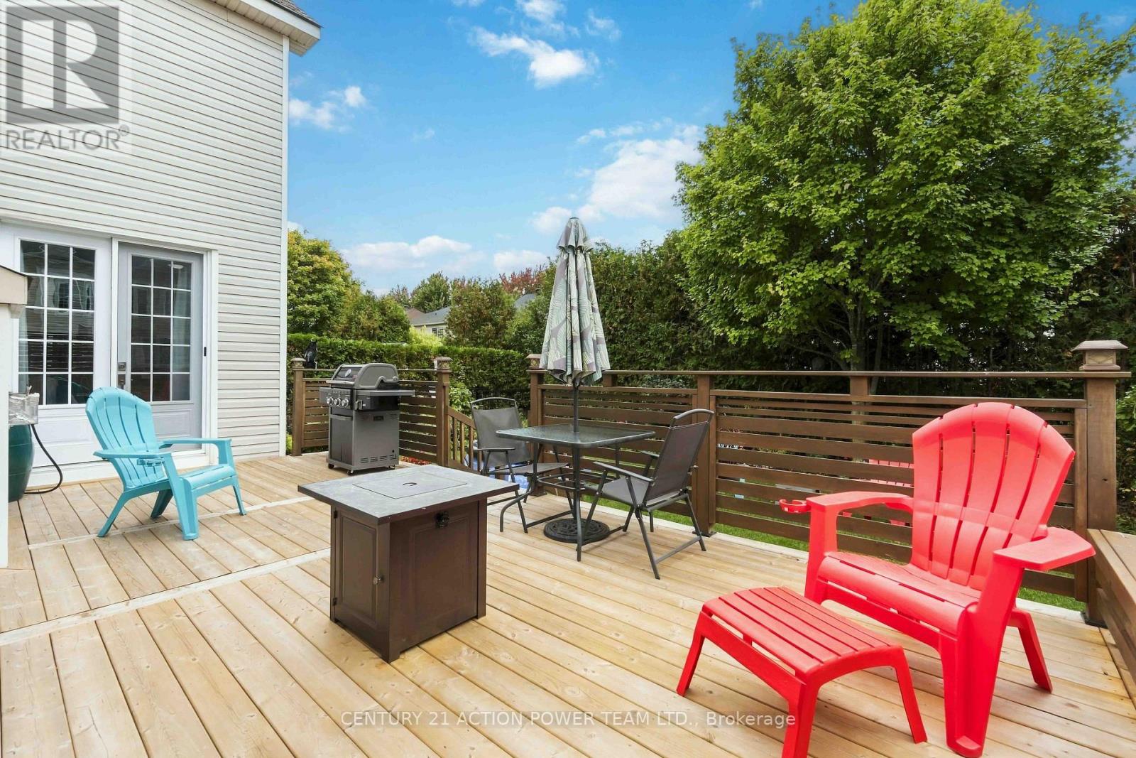 83 BLACKSHIRE CIRCLE - Image 43