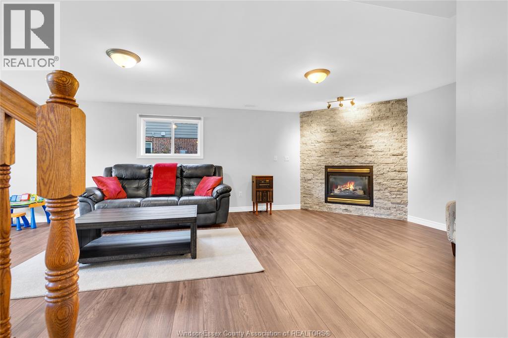 237 Woodview Drive — photo 24