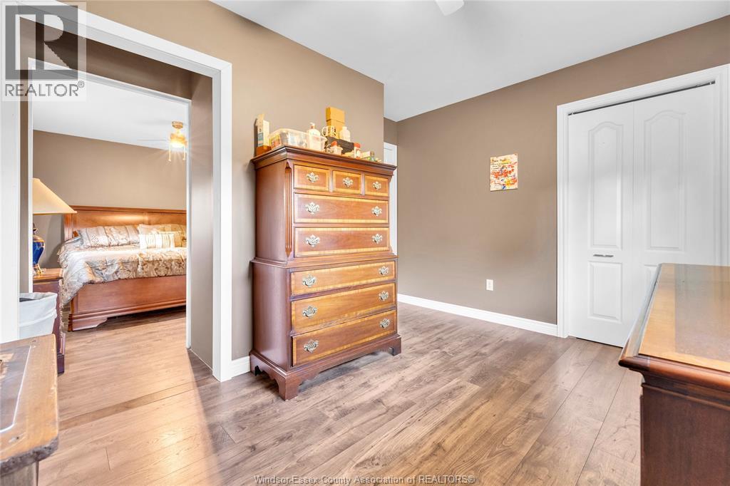 237 Woodview Drive — photo 20