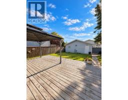 86 Harolds Hllow, Whitecourt, AB T7S1C4 Photo 26